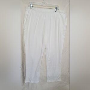 Pre-Loved Women’s Land’s End White Sweatpants Size 1X/P